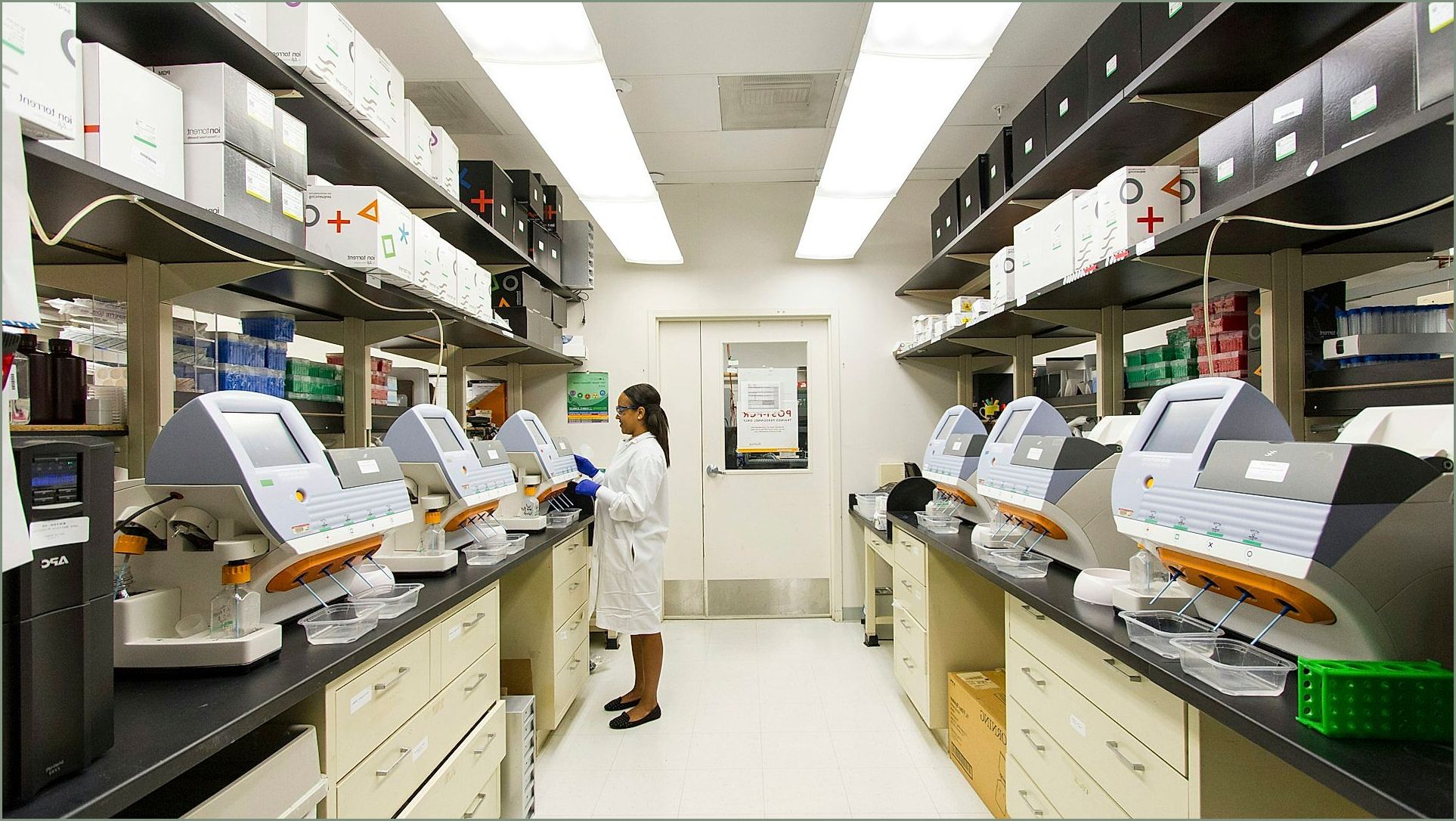 Modern laboratory